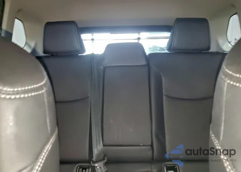 2024 Toyota Corolla Cross Xle from USA, damaged, VIN 7MUDAABG4RV079266